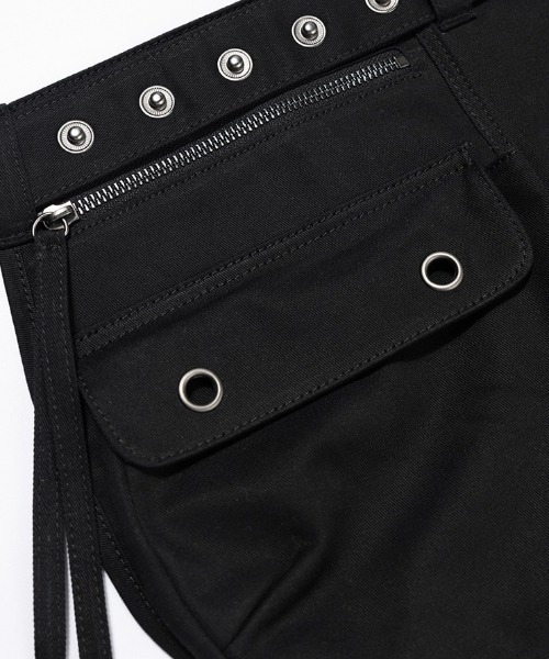 FANCY CLUB(ファンシークラブ)の「A'GEM/9 × .kom 『FANCY CLUB/ファンシークラブ』 CARGO BELTED BAG/カーゴベルトバッグ(ボディバッグ/ウエストポーチ・レディース・ブラック/カモフラージュ・FREE)」の17枚目の写真