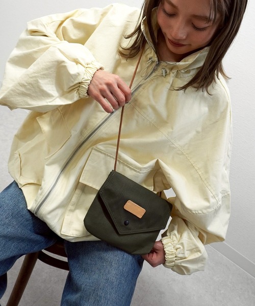 gossara(ゴサラ)の「【キャンプやアウトドアにも】ロープストラップミニポーチ(ショルダーバッグ・レディース・ブラック/カーキ/ネイビー・FREE)」の14枚目の写真