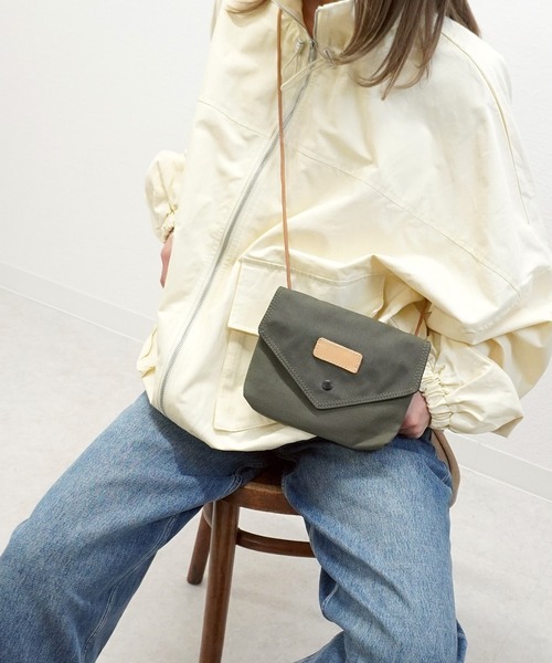 gossara(ゴサラ)の「【キャンプやアウトドアにも】ロープストラップミニポーチ(ショルダーバッグ・レディース・ブラック/カーキ/ネイビー・FREE)」の15枚目の写真