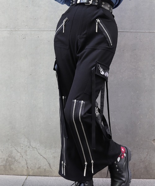 REZEN（リゼン）の「彼岸花×鬼火ボンテージパンツ（その他パンツ・メンズ・ローズ/ブルーパープル/ライトグレー・SMALL/MEDIUM/LARGE）」の2枚目の写真