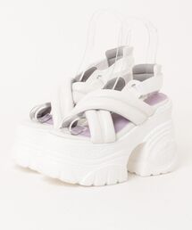 「YOSUKE/ヨースケ」厚底ベルティッドサンダル