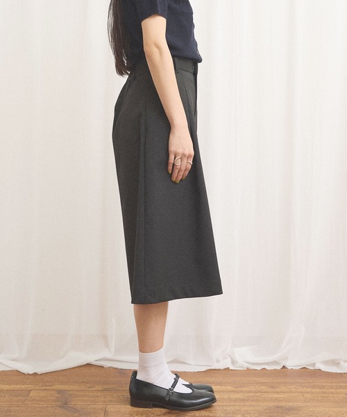 fig Ｌondon（フィグロンドン）の「standard haif pants（その他パンツ・レディース・チャコールグレー/グレー・FREE）」の8枚目の写真