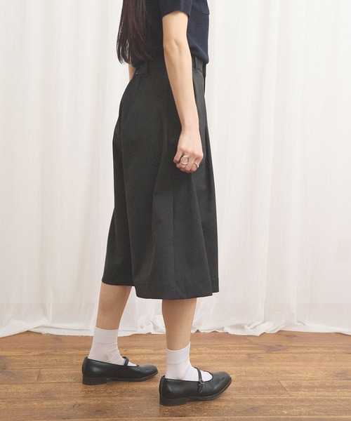 fig Ｌondon（フィグロンドン）の「standard haif pants（その他パンツ・レディース・チャコールグレー/グレー・FREE）」の15枚目の写真