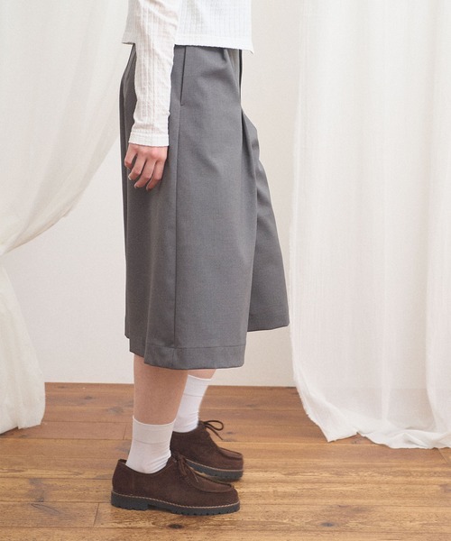 fig Ｌondon（フィグロンドン）の「standard haif pants（その他パンツ・レディース・チャコールグレー/グレー・FREE）」の21枚目の写真