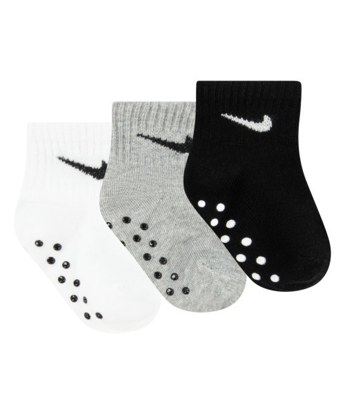 NIKE(ナイキ)の「NIKE グリッパーソックス(ソックス/靴下・キッズ・グレー・7-9cm/9-15cm)」の6枚目の写真