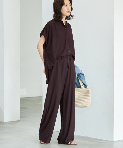 SLOBE IENA(スローブイエナ)の「《2枚セット》カットジョーゼットセットアップ(Tシャツ/カットソー・レディース・ブラック/ブラウン・36/38)」の2枚目の写真