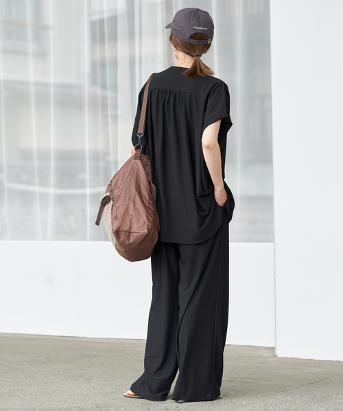 SLOBE IENA(スローブイエナ)の「《2枚セット》カットジョーゼットセットアップ(Tシャツ/カットソー・レディース・ブラック/ブラウン・36/38)」の15枚目の写真