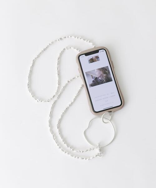 SMELLY(スメリー)の「ニュアンスメタルマルチショルダー(スマホグッズ・レディース・シルバー・-)」の2枚目の写真