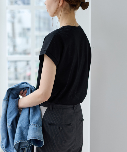 JOURNAL STANDARD(ジャーナルスタンダード)の「《追加》汗ジミ防止ナノシアコンパクトTシャツ(Tシャツ/カットソー・レディース・グレー/ブラック/ホワイト・FREE)」の16枚目の写真