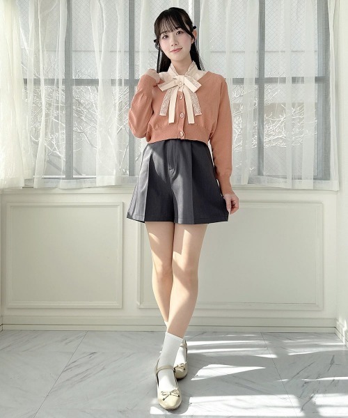 F i.n.t(フィント)の「細ベルト付きハイウエストショートパンツ(その他パンツ・レディース・ダークグレー/ネイビー・FREE)」の13枚目の写真