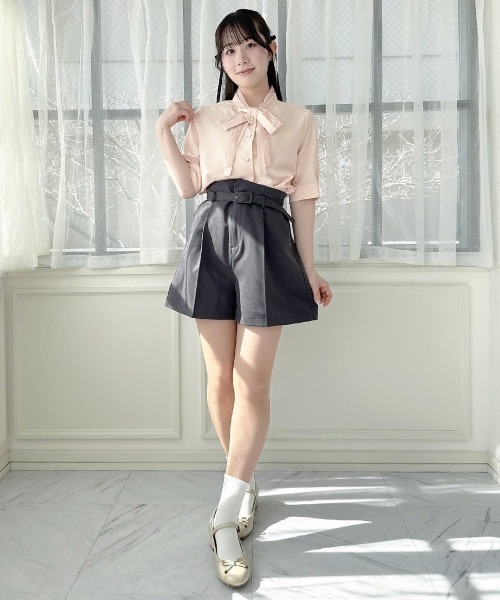 F i.n.t(フィント)の「細ベルト付きハイウエストショートパンツ(その他パンツ・レディース・ダークグレー/ネイビー・FREE)」の10枚目の写真