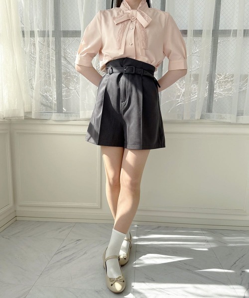 F i.n.t(フィント)の「細ベルト付きハイウエストショートパンツ(その他パンツ・レディース・ダークグレー/ネイビー・FREE)」の11枚目の写真