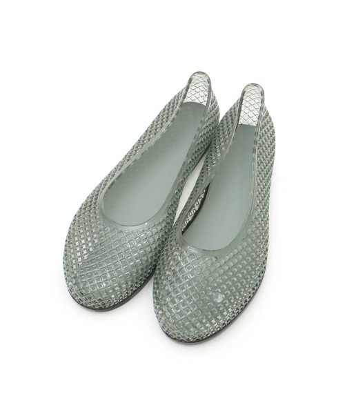 and it_(アンドイット)の「クリスタルシューズ(パンプス・レディース・カーキ/ブラック/ネイビー/クリア・LARGE/MEDIUM)」の2枚目の写真