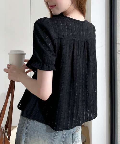 Ada.（エイダ）の「透かし編み スクエアネックパフスリーブ フレアカットソー（Tシャツ/カットソー・レディース・ブラック/ブルー/ホワイト・FREE）」の14枚目の写真