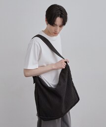 tk.TAKEO KIKUCHI（ティーケータケオキクチ）の「プリーツルーズビッグショルダー（ショルダーバッグ）」