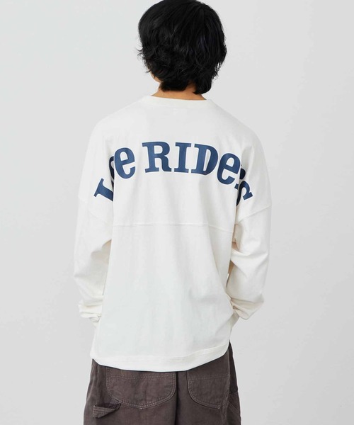 Lee(リー)の「Lee RIDERS バッグプリント長袖Tシャツ(Tシャツ/カットソー・メンズ・ホワイト・LARGE)」の1枚目の写真