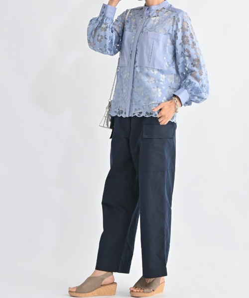 aunt lily（アントリリー）の「シャンブレーツイル ハンサムカーゴパンツ｜カーゴパンツ ワイドパンツ ストレートパンツ ワークパンツ 美脚シルエット 体型カバー（カーゴパンツ・レディース・ネイビー/チャコールグレー・S/LL/L/M）」の7枚目の写真