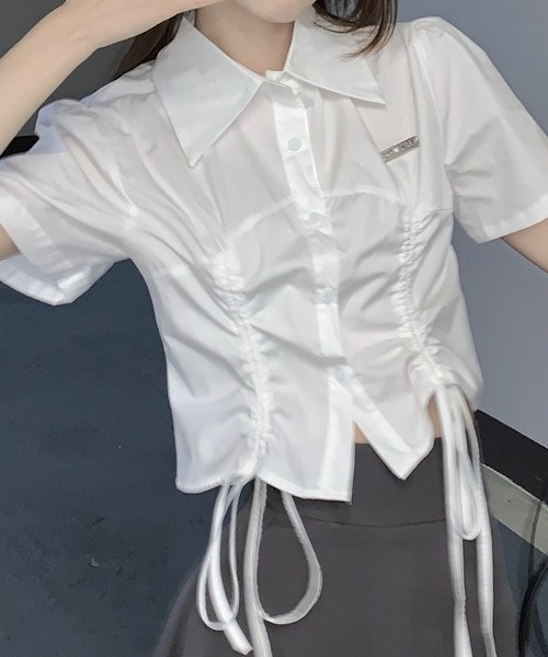 SHEPP(シープ)の「ドロストギャザー半袖クロップドシャツ(シャツ/ブラウス・レディース・ホワイト・S/M)」の1枚目の写真