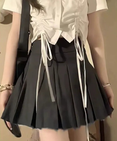 SHEPP(シープ)の「ドロストギャザー半袖クロップドシャツ(シャツ/ブラウス・レディース・ホワイト・S/M)」の12枚目の写真