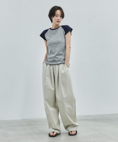 feepur(フェピュール)の「異素材ラグランフレンチTee(Tシャツ/カットソー・レディース・ネイビー/チャコールグレー・MEDIUM)」の19枚目の写真