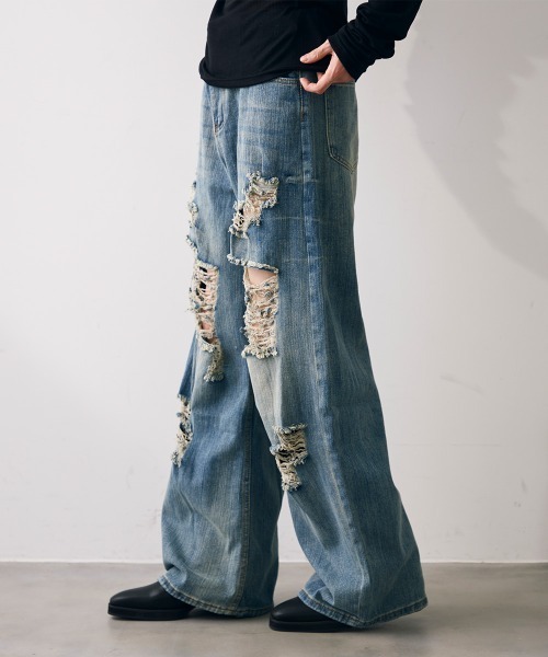 Shoowtime(ショウタイム)の「Vintage like damage denim / ビンテージライクダメージデニム(デニムパンツ・メンズ・ライトブルー・MEDIUM/LARGE/X-LARGE)」の2枚目の写真