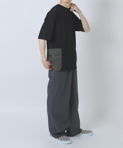 ITEMS URBANRESEARCH(アイテムズ アーバンリサーチ)の「サイドポケットキリカエクルーネックTシャツ(Tシャツ/カットソー・メンズ・ブラック/ピンク/ホワイト/ベージュ・X-LARGE/LARGE/MEDIUM)」の22枚目の写真
