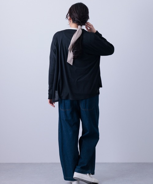 MARAI(マーライ)の「【接触冷感・UVカット】Vネック カーディガン サマーニット(カーディガン/ボレロ・レディース・オフホワイト/ライム/ブルー/グレー/ブラック・フリー)」の6枚目の写真