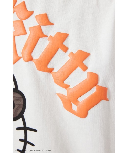 RODEO CROWNS WIDE BOWL(ロデオクラウンズワイドボウル)の「(サンリオキャラクターズ) パターンモチーフTシャツ(Tシャツ/カットソー・レディース・ブラウン/ブラック/ライトブルー/オフホワイト・MEDIUM/LARGE)」の19枚目の写真