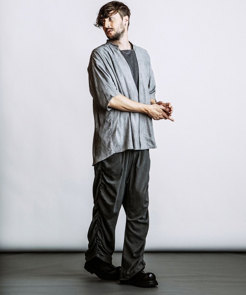 NO ID.(ノーアイディ)の「【NO ID.】Half Sleeve V-Neck BIG Shirt / ハーフスリーブ Vネック ビッグ シャツ(シャツ/ブラウス・メンズ・ホワイト/グレー/ブラック・ONE SIZE)」の19枚目の写真