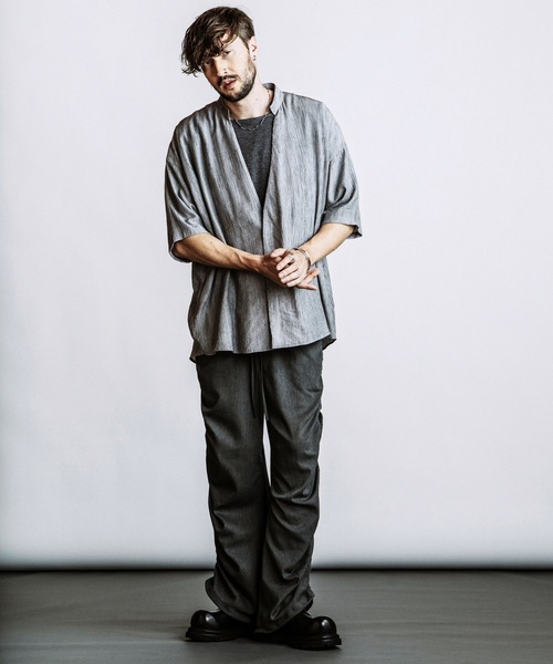 NO ID.(ノーアイディ)の「【NO ID.】Half Sleeve V-Neck BIG Shirt / ハーフスリーブ Vネック ビッグ シャツ(シャツ/ブラウス・メンズ・ホワイト/グレー/ブラック・ONE SIZE)」の20枚目の写真