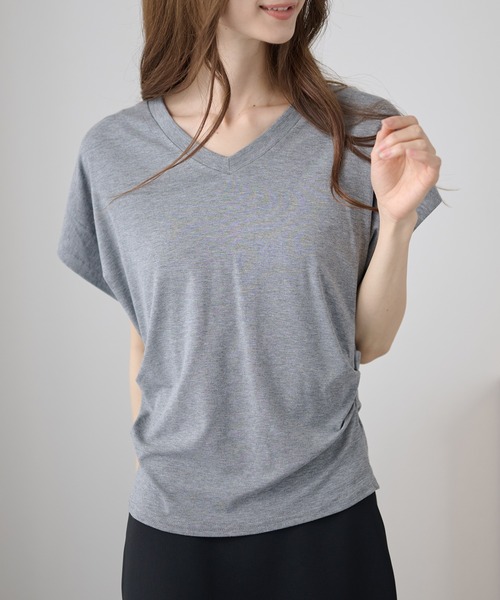 DAYRA(デイラ)の「Vネック サイド ギャザー 半袖 カットソー(Tシャツ/カットソー・レディース・ホワイト/ライトブルー/ブラック/ブラウン/グレー/ライトピンク・FREE)」の14枚目の写真