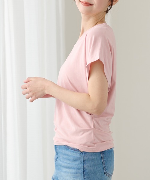 DAYRA(デイラ)の「Vネック サイド ギャザー 半袖 カットソー(Tシャツ/カットソー・レディース・ホワイト/ライトブルー/ブラック/ブラウン/グレー/ライトピンク・FREE)」の22枚目の写真