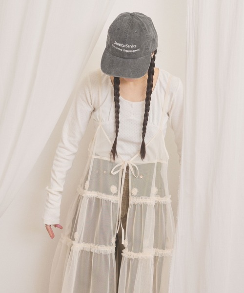fig London(フィグロンドン)の「Hazel cami dress(ワンピース・レディース・ホワイト/ブラック・FREE)」の5枚目の写真