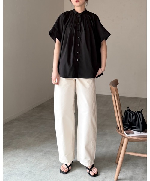 She's Closet(シーズクローゼット)の「半袖 ドルマンスリーブ オーバーサイズ タック ビッグシャツ(シャツ/ブラウス・レディース・ホワイト/ブラック/ベージュ/ホワイト系その他/チャコールグレー/ブルー・FREE)」の22枚目の写真