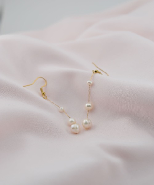 BROTHERHOOD（ブラザーフッド）の「【earyear】Rhythm Fresh Pearl Chain Pierce（ピアス（両耳用）・レディース・ゴールド・FREE）」の3枚目の写真