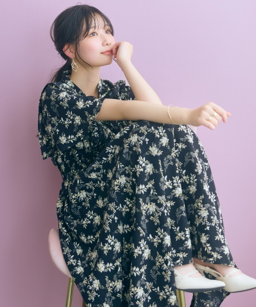 marun(マルン)の「【新色追加】<大きいサイズ>リボン付花柄フリルワンピース marun(ワンピース・レディース・ピンク系/ブラック/アイボリー・L/4L/3L/LL/5L)」の7枚目の写真
