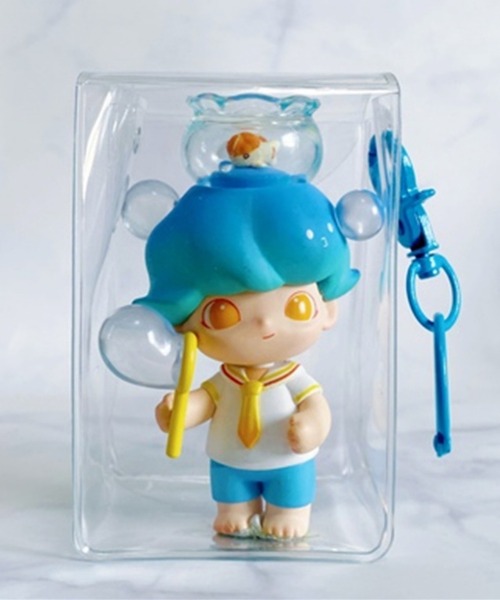 VIBGYOR(ヴィブジョー)の「FReePLACe/ミニ推し ぬいポーチ キーホルダー クリアケース X12861(キーホルダー・レディース・パープル/ホワイト/ブラック/ブルー/ピンク/イエロー・FREE)」の4枚目の写真
