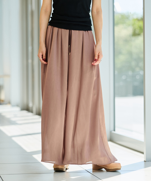 IENA LA BOUCLE(イエナラブークル)の「IENA LA BOUCLE サテン楊柳ギャザーパンツ(その他パンツ・レディース・ウッド/ライトグレー/ブラック・36/38/40)」の19枚目の写真