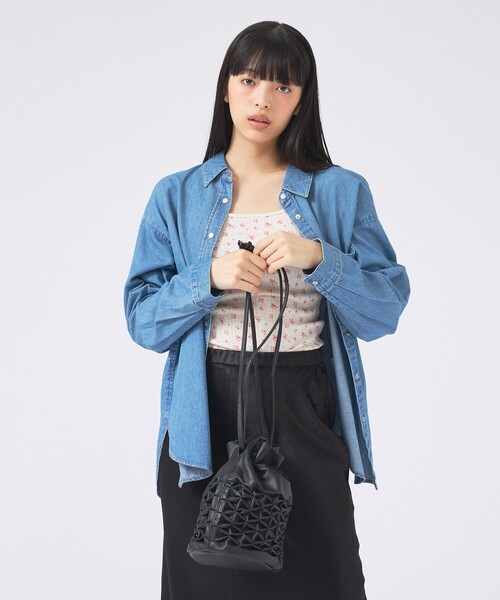 YArKA(ヤーカ)の「【YArKA/ヤーカ】 スモッキング巾着8角形型底バッグ/本革/巾着(トートバッグ・レディース・ブラック・フリー)」の4枚目の写真