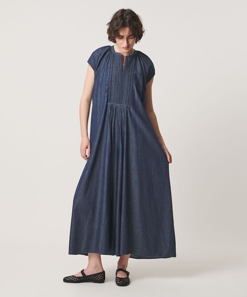 Pheeta(フィータ)の「<Pheeta>Trinity デニム オールインワン / 016C-63D(ワンピース・レディース・ブラック/ネイビー・2/1)」の2枚目の写真