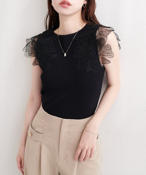 natural couture(ナチュラルクチュール)の「フラワーレースノースリニット(ニット/セーター・レディース・グレー/ブラック/オフホワイト/サックスブルー/ピンクベージュ・FREE)」の17枚目の写真