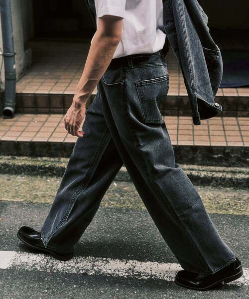 Levi's(リーバイス)の「Levi’s(リーバイス) 別注 Baggy Wide Leg デニムパンツ(L30)(デニムパンツ・メンズ・チャコールグレー・36/34/32/30/28)」の21枚目の写真