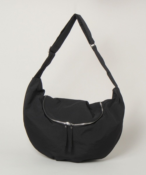 RAGEBLUE(レイジブルー)の「ARCH ZIP ROUND SHOULDER BAG/アーチZIPラウンドショルダーバッグ(ショルダーバッグ・メンズ・その他14/ブラック・FREE)」の3枚目の写真