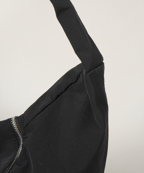 RAGEBLUE(レイジブルー)の「ARCH ZIP ROUND SHOULDER BAG/アーチZIPラウンドショルダーバッグ(ショルダーバッグ・メンズ・その他14/ブラック・FREE)」の8枚目の写真