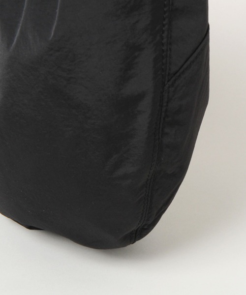 RAGEBLUE(レイジブルー)の「ARCH ZIP ROUND SHOULDER BAG/アーチZIPラウンドショルダーバッグ(ショルダーバッグ・メンズ・その他14/ブラック・FREE)」の9枚目の写真