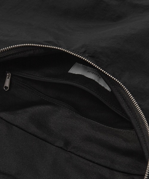 RAGEBLUE(レイジブルー)の「ARCH ZIP ROUND SHOULDER BAG/アーチZIPラウンドショルダーバッグ(ショルダーバッグ・メンズ・その他14/ブラック・FREE)」の14枚目の写真