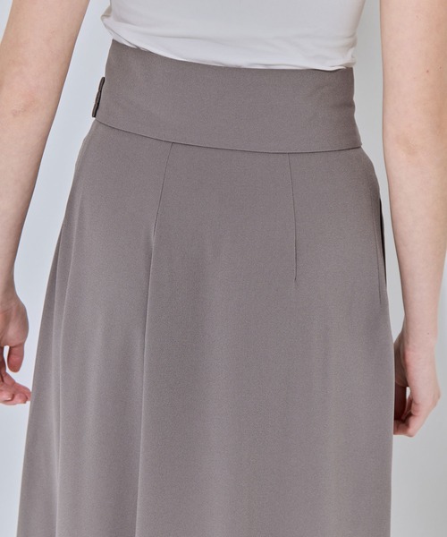 UJOH（ウジョー）の「【UJOH/ウジョー】別注 Wrap Culottes（スラックス・レディース・グレー/ブラック・3/2）」の8枚目の写真