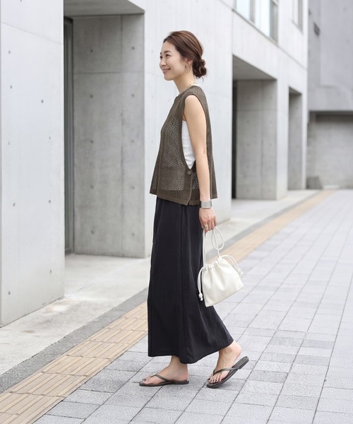 STYLE DELI(スタイルデリ)の「バスケット編みサマーベスト(Tシャツ/カットソー・レディース・スミクロ/ナチュラル/カーキ・FREE)」の20枚目の写真