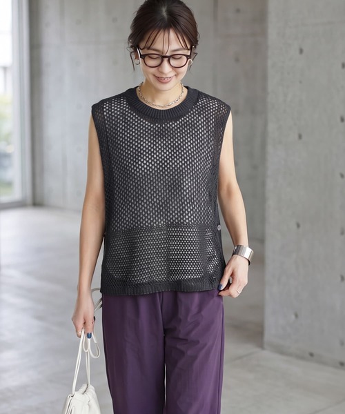 STYLE DELI(スタイルデリ)の「バスケット編みサマーベスト(Tシャツ/カットソー・レディース・スミクロ/ナチュラル/カーキ・FREE)」の10枚目の写真