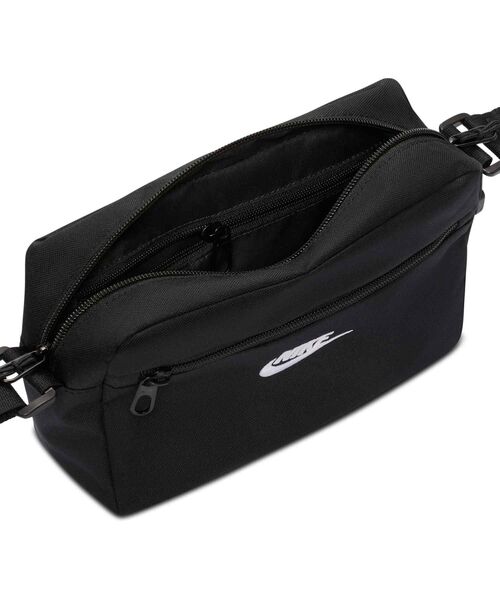 NIKE(ナイキ)の「ナイキ ヘリテージ クロスボディバッグ 2.0 (4L) / Nike Heritage Crossbody Bag 2.0 (4L) IB4378-010 Black(ボディバッグ/ウエストポーチ・メンズ・ブラック・ONE SIZE)」の4枚目の写真